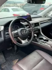 interiorFront