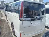 car Right Back