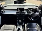 interiorFront