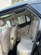 interiorBack