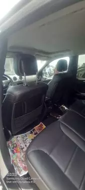 interiorFrontView