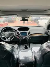 interiorFront