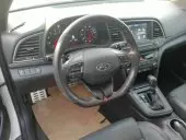 interiorFront