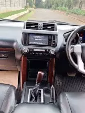 interiorFront