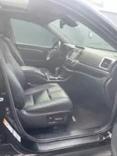 interiorFront