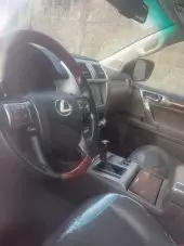 interiorFront