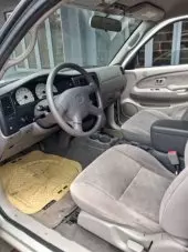 interiorFront