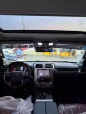 interiorFront