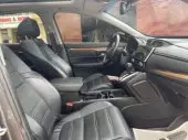 interiorFront