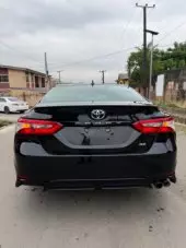 interiorBack