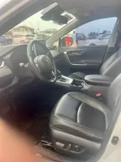 interiorFront