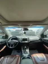 interiorFront