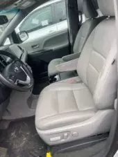 interiorFront