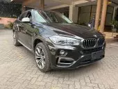 car Right Back