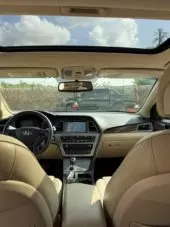 interiorFront