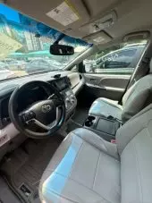 interiorFront