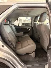 interiorBack