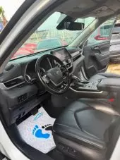 interiorFront