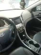 interiorFront