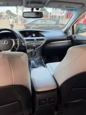 interiorFront