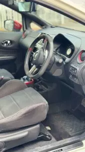 interiorFront