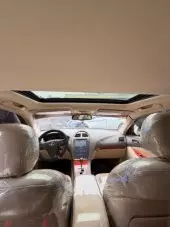 interiorFront