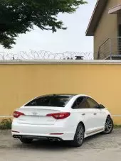 car Right Back