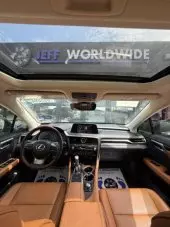 interiorFront