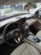 interiorFront