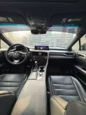 interiorFront