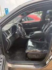 interiorFront