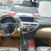 interiorFront