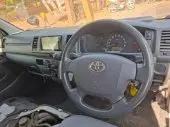 interiorFront