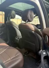interiorBack