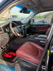 interiorFront