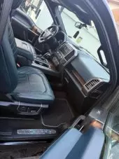 interiorFront