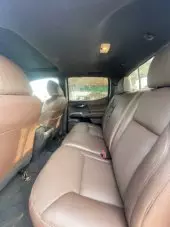 interiorBack