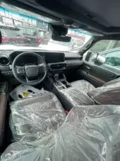 interiorFront