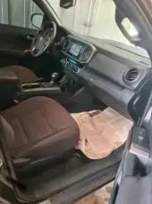 interiorFront