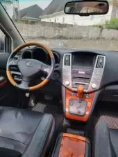 interiorFront