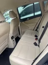 interiorBack
