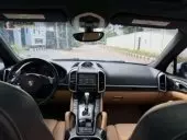 interiorFront