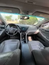 interiorFront