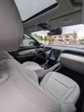 interiorFront