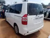 car Right Back