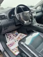 interiorFront