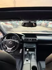 interiorFront