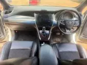 interiorFront