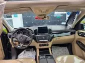 interiorFront