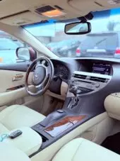 interiorFront
